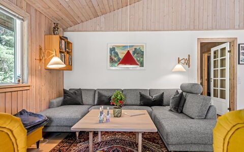 Laris - from the Sea: Meubilair, Interieur Ontwerp, Bankstel, Hout, Flooring, Verdieping, Woonkamer, Plafond, Kamer, Huis