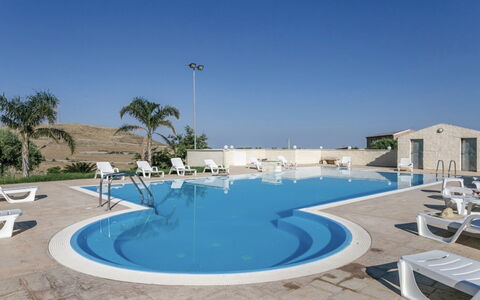 Antica Cascina 191: Zwembad, Toevlucht, Hotel, Schaduw, Recreatiecentrum, Villa, Badplaats, Boutique Hotel, Hacienda