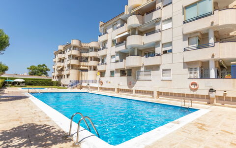 Maritim: Appartement, Condominium, Zwembad, Hotel, Vakantie, Balkon