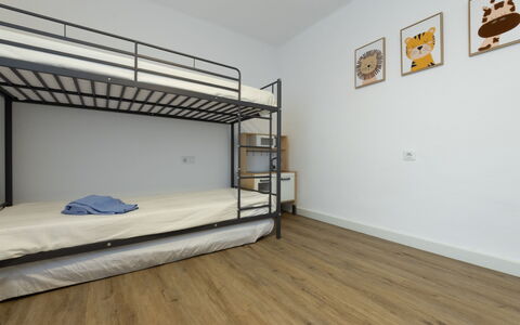 Rosa Dels Vents: Stapelbed, Flooring, Verdieping, Hout, Interieur Ontwerp, Slaapkamer, Meubilair, Bed, Bed Frame, Kamer
