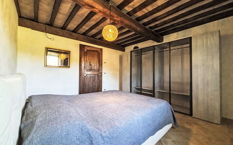 Rocca Loft: Gebouw, Muur, Venster, Woongebied, Buurt, Facade, Huis,  Dorf\, Huis, Balkon