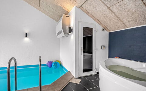 Ozrenka - from the Sea: Loodgieterswerkinrichting, Flooring, Verdieping, Interieur Ontwerp, Plafond, Bad, Samengesteld Materiaal, Loodgieter, Badkamer, Kamer