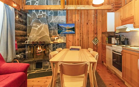 Salla 683: Woongebied, Siding, Schuifraam, Hek, Balkon, Oprit, Home Schermen, Poort