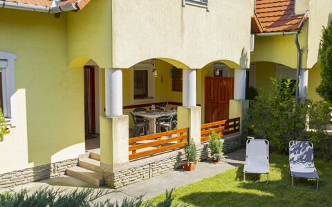 Timea: Woongebied, Siding, Schuifraam, Hek, Balkon, Oprit, Home Schermen, Poort