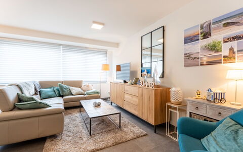 Cosy @ Sea: Meubilair, Bankstel, Interieur Ontwerp, Appartement, Flooring, Woonkamer, Verdieping, Plafond, Kamer, Huis