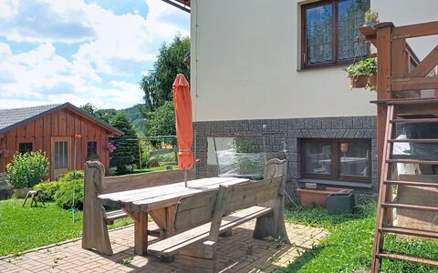 Sylva: Verblijf, Tuin, Backyard, Gazon, Werf, Landscaping, Schaduw, Beits, Boerderij, Veranda