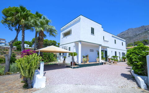 Castillo: Gebouw, Woongebied, Huis, Huis, Landgoed, Voorstad, Villa, Hacienda