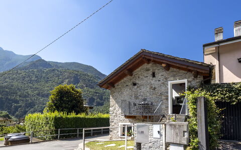 Cà Coda Rossa: Family Car, Appartement, Luxevoertuig, Mid-Size Car, Parking, Sedan, Compacte Auto, Stadsauto