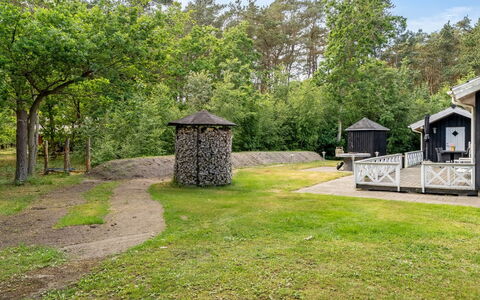 Alivia - 500M from the Sea: Boom, Land Lot, Dak, Landelijk Gebied, Verblijf, Tuin, Garden Gebouwen, Schaduw, Landscaping, Backyard