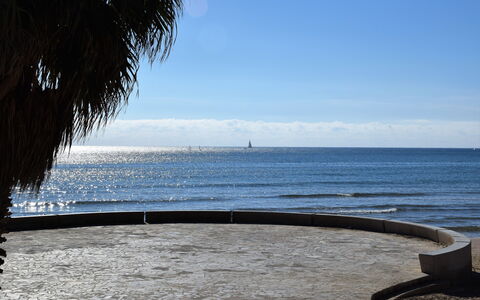 Villa Didymos: Blauw, Water, Zwemwater, Watervoorraden, Horizon, Zee, Oceaan, Kust En Oceanic Landvormen