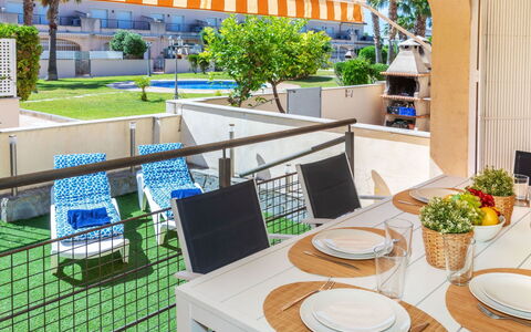 Cristina: Appartement, Condominium, Gemengd Gebruik, Hotel, Balkon