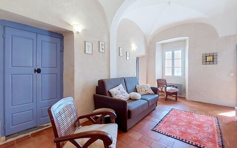 Casa Memmi Mouriès: Flooring, Meubilair, Interieur Ontwerp, Plafond, Verdieping, Kamer, Stoel, Woonkamer, Beits