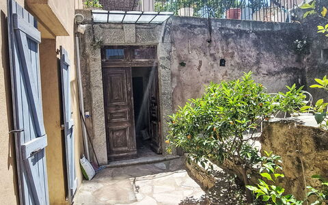 Casa Memmi Mouriès: Appartement, Condominium, Gemengd Gebruik, Hotel, Balkon
