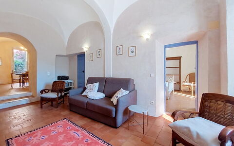 Casa Memmi Mouriès: Meubilair, Flooring, Interieur Ontwerp, Plafond, Verdieping, Kamer, Verlichting, Stoel, Woonkamer, Kamerplant