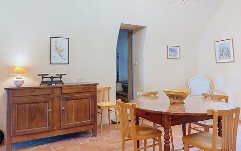 Casa Memmi Mouriès: Meubilair, Flooring, Interieur Ontwerp, Hout, Tafel, Verdieping, Stoel, Kamer, Verlichting, Eetkamer