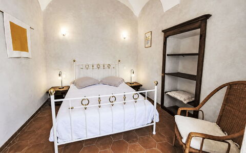 Casa Memmi Mouriès: Appartement, Condominium, Gemengd Gebruik, Hotel, Balkon