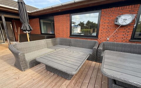 Alette - 400M from the Sea: Hout, Meubilair, Buitenmeubels, Samengesteld Materiaal, Bankstel, Dek, Patio, Hardwood, Beits