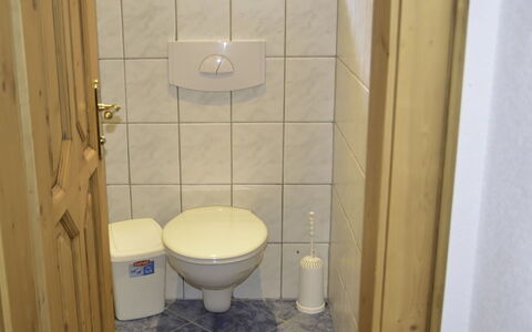 Kappl 327: Wc Bril, Flooring, Muur, Hout, Toilet, Verdieping, Badkamer, Loodgieterswerkinrichting, Interieur Ontwerp, Kamer