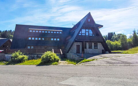 Arnika: Blauw, Woongebied, Appartement, Condominium, Toevlucht, Balkon, Landgoed, Gazon, Zwembad, Hotel