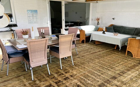 Rosalie - 150M from the Sea: Blauw, Woongebied, Appartement, Condominium, Toevlucht, Balkon, Landgoed, Gazon, Zwembad, Hotel