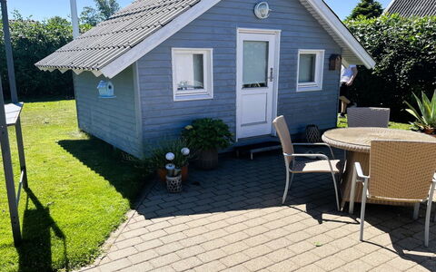 Rosalie - 150M from the Sea: Blauw, Woongebied, Appartement, Condominium, Toevlucht, Balkon, Landgoed, Gazon, Zwembad, Hotel