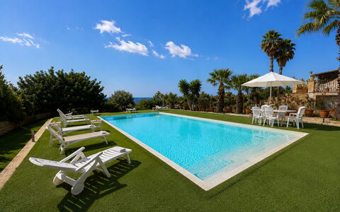 Villa Don Pino: Zwembad, Toevlucht, Eco Hotel, Landgoed, Landscaping, Vrije Tijd, Hotel, Hacienda, Gazon