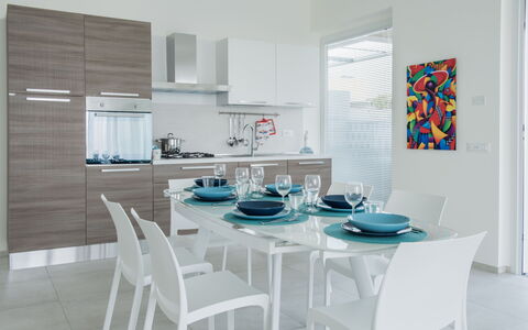 A Casa di Gio: Meubilair, Interieur Ontwerp, Flooring, Stoel, Keuken, Tafel, Verdieping, Keuken En Eettafel, Huis, Kamer