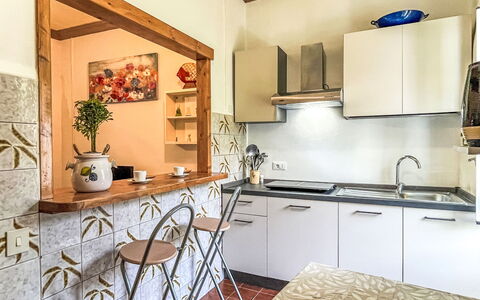 Enrico: Meubilair, Interieur Ontwerp, Flooring, Keuken, Hout, Verdieping, Countertop, Major Appliance, Plafond, Kamer