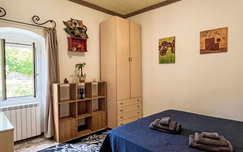 Enrico: Meubilair, Interieur Ontwerp, Muur, Flooring, Verdieping, Slaapkamer, Hout, Bed, Kamer, Plafond