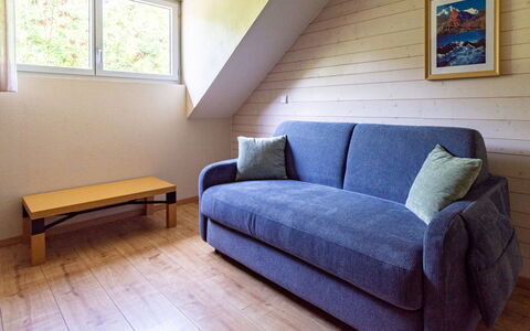 Ax-Les-Thermes 645: Hout, Bankstel, Meubilair, Flooring, Huis, Verdieping, Kamer, Appartement, Woonkamer