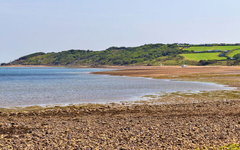 Seascape: Blauw, Water, Zwemwater, Kust, Kust En Oceanic Landvormen, Horizon, Ecoregio, Kust, Strand, Bank