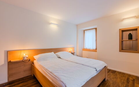 Ca' Alma Dolomia: Interieur Ontwerp, Hout, Flooring, Verdieping, Slaapkamer, Plafond, Bed, Kamer, Laken, Bed Frame