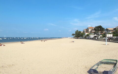 Beau Séjour: Strand, Kust, Zand, Kust En Oceanic Landvormen, Kust, Zee, Oceaan, Schaduw, Vakantie