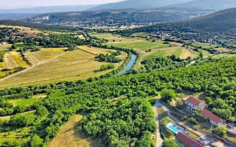 Marija: Woongebied, Heuvel, Huis, Huis, Toevlucht, Bergketen, Eco Hotel, Heuvel Station, Landgoed, Villa