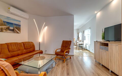 Gliwice 100: Woongebied, Heuvel, Huis, Huis, Toevlucht, Bergketen, Eco Hotel, Heuvel Station, Landgoed, Villa