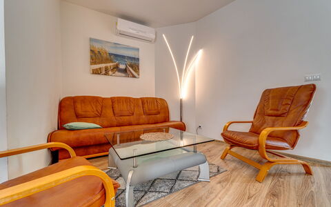 Gliwice 100: Woongebied, Heuvel, Huis, Huis, Toevlucht, Bergketen, Eco Hotel, Heuvel Station, Landgoed, Villa