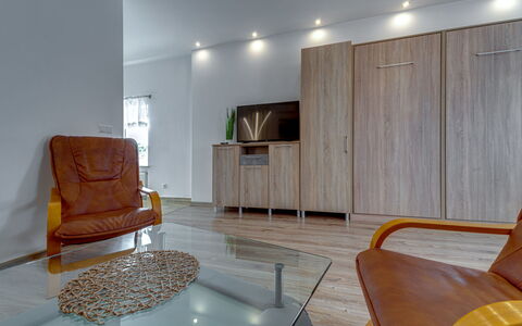 Gliwice 100: Woongebied, Heuvel, Huis, Huis, Toevlucht, Bergketen, Eco Hotel, Heuvel Station, Landgoed, Villa