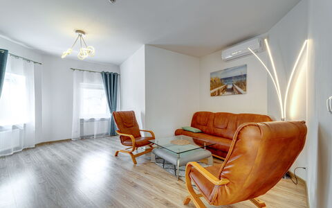 Gliwice 100: Woongebied, Heuvel, Huis, Huis, Toevlucht, Bergketen, Eco Hotel, Heuvel Station, Landgoed, Villa