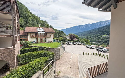 Vita Nova: Heuvel Station, Bergketen, Helling, Dorp, Vallei, Balkon, Bergdorp, Eco Hotel, Villa