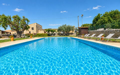 La Muraglia: Blauw, Landgoed, Zwembad, Hacienda, Villa, Toevlucht, Binnenplaats, Eco Hotel, Boerderij