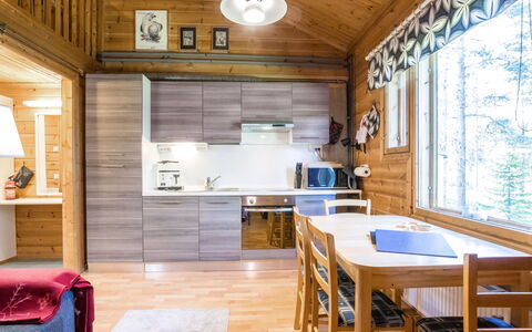 Lähikaltio 317, As. Karpalo: Hout, Verblijf, Huis, Huis, Siding, Blokhut, Plafond, Beits, Freezing, Garden Gebouwen