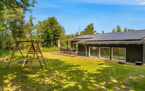 Anemette - 900M from the Sea: Gras, Boom, Huis, Huis, Dak, Land Lot, Landelijk Gebied, Verblijf, Plain, Gazon