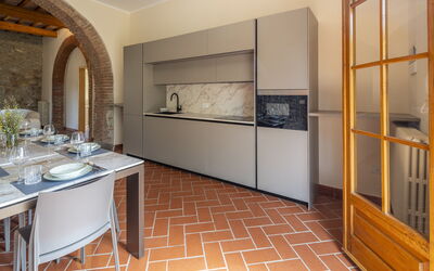Casale delle Lupe, Campiglia Marittima