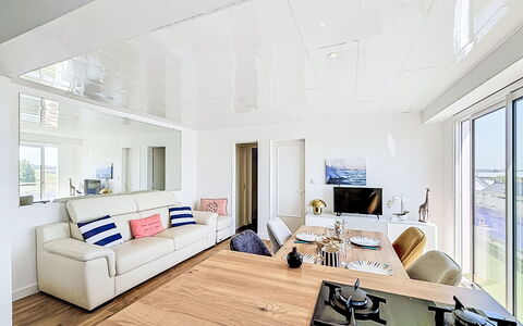 Résidence de la Mer: Meubilair, Interieur Ontwerp, Flooring, Verdieping, Bankstel, Plafond, Hout, Kamer, Woonkamer, Tafel