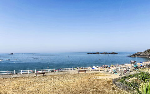 Résidence de la Mer: Blauw, Water, Zwemwater, Strand, Kust, Zee, Horizon, Zomer, Kust En Oceanic Landvormen, Kust