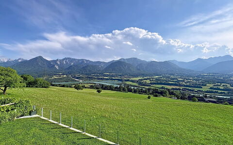 Karawanken Panorama: Lucht, Groen, Bergachtig Landvormen, Heuvel, Natuurlijk Landschap, Berg, Plain, Grasland, Wolk, Hoogland