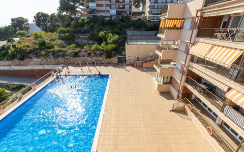 Faro Grande Salou: Woongebied, Appartement, Zwembad, Toevlucht, Condominium, Badplaats, Balkon, Hotel, Badplaats, Vakantie
