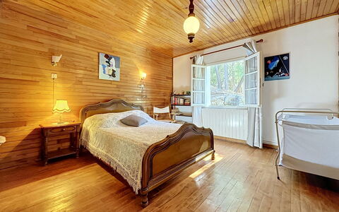 La Bergerie de Portes: Meubilair, Interieur Ontwerp, Flooring, Hout, Plafond, Verdieping, Houten Vloer, Bed, Slaapkamer, Verlichting