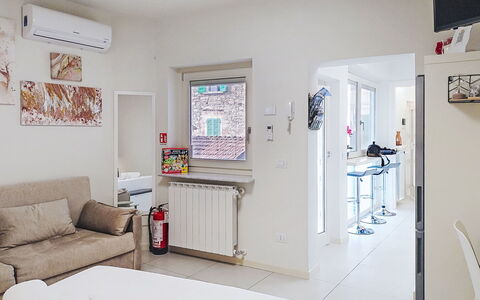 Colazza 100: Meubilair, Interieur Ontwerp, Flooring, Verdieping, Plafond, Kamer, Appartement, Verlichting, Huis, Woonkamer