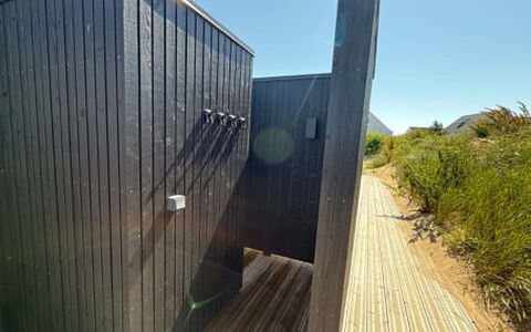 Selvi - 500M from the Sea: Hout, Plank, Hardwood, Samengesteld Materiaal, Beits, Houten Vloer, Multiplex, Dek, Boardwalk, Timmerhout